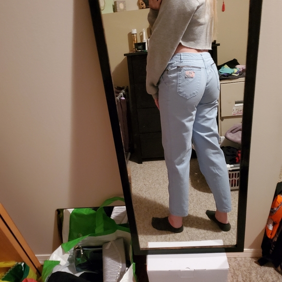 SOLD Vintage Mad Jean's - Picture 9 of 10